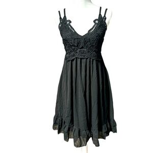 Feager Elegant Black Crochet Lace‎ Spaghetti Strap Dress
